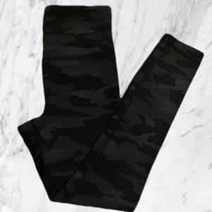 Athleta - Ultra High Rise Elation Tights in Camo Print